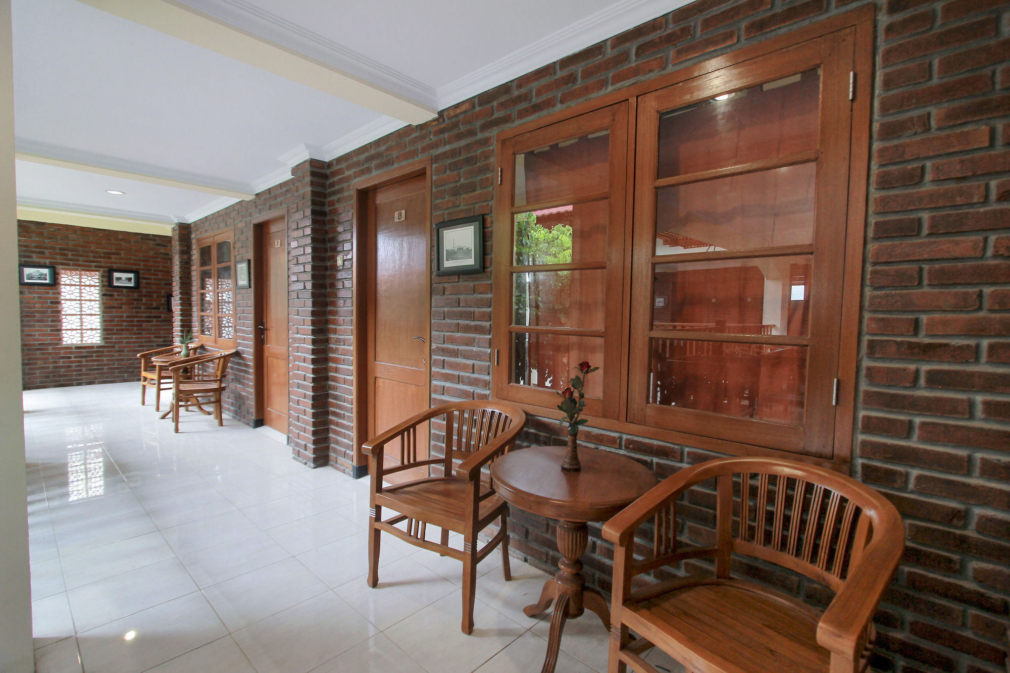 De Hostel Yogyakarta Exterior photo