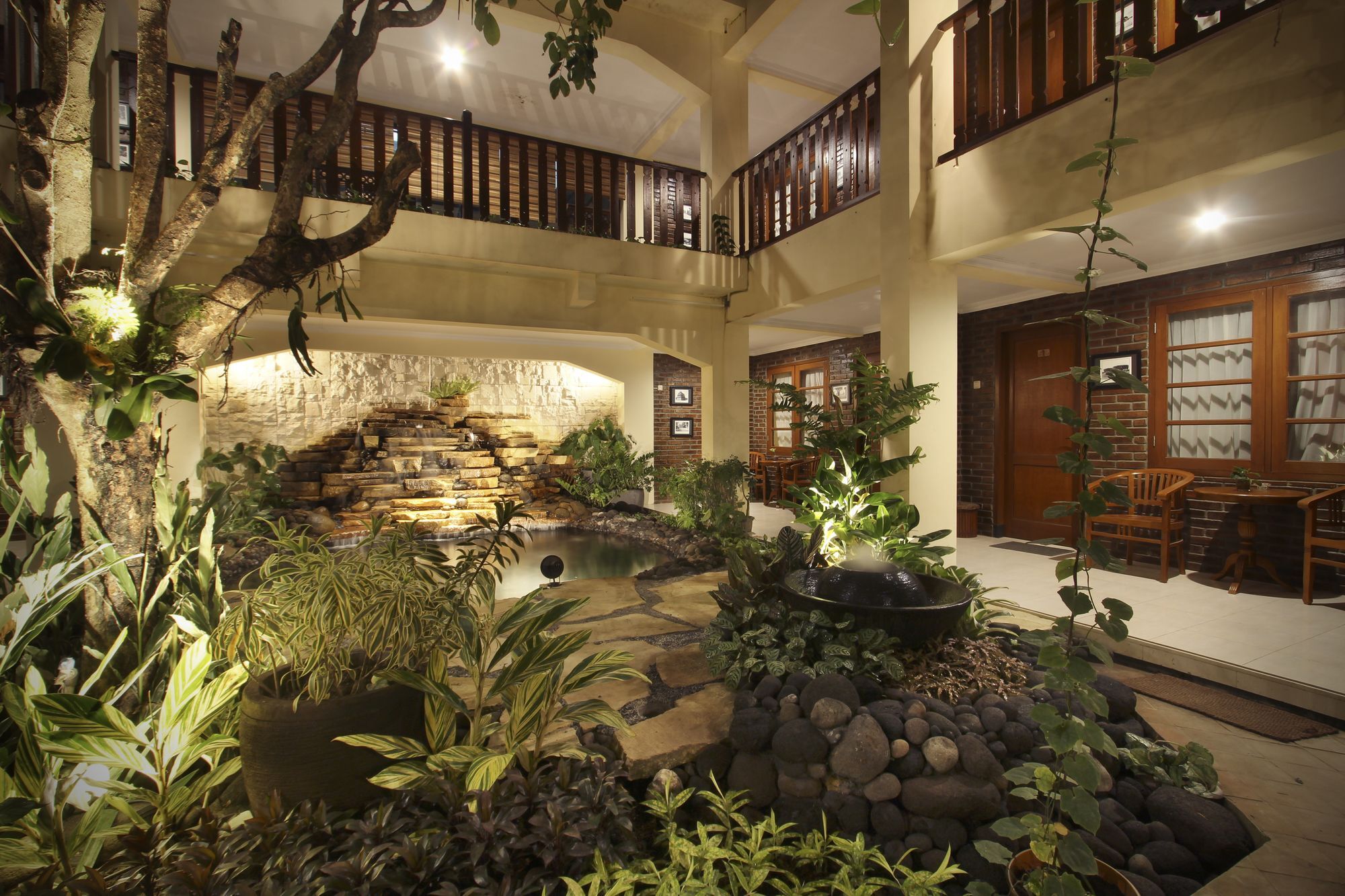 De Hostel Yogyakarta Exterior photo